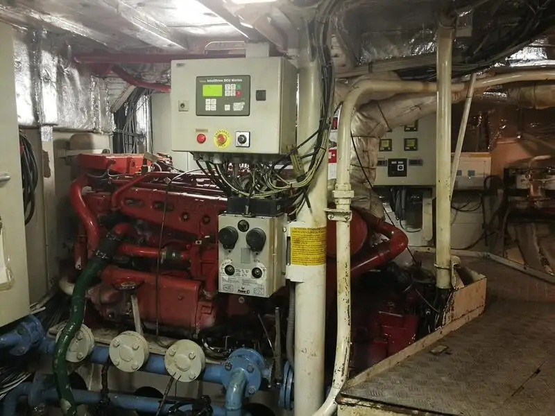 Kapal kontainer untuk dijual