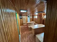 Kapal pukat untuk dijual