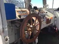 Kapal pendarat, tank untuk dijual