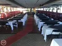 Kapal pesiar untuk dijual