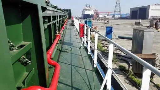 Kapal pengangkut barang curah untuk dijual