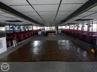 Kapal pesiar untuk dijual