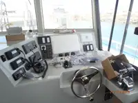 Kapal kru untuk dijual