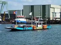 Kapal feri untuk dijual