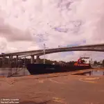 Kapal pengangkut barang curah untuk dijual