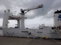 Kapal penelitian untuk dijual