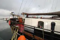 Yacht untuk dijual