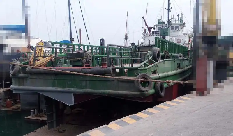 Kapal tunda untuk dijual