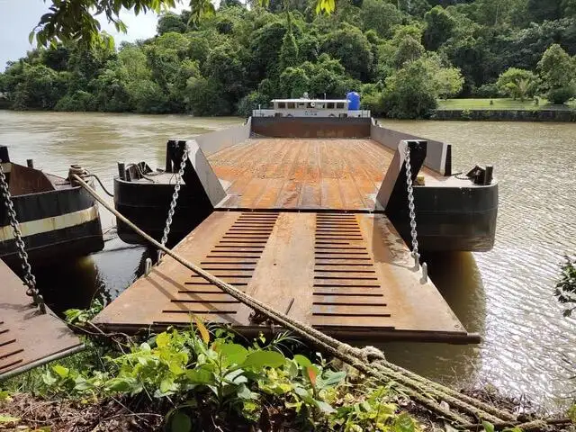 Kapal pendarat, tank untuk dijual