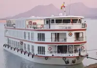 Kapal pesiar dijual