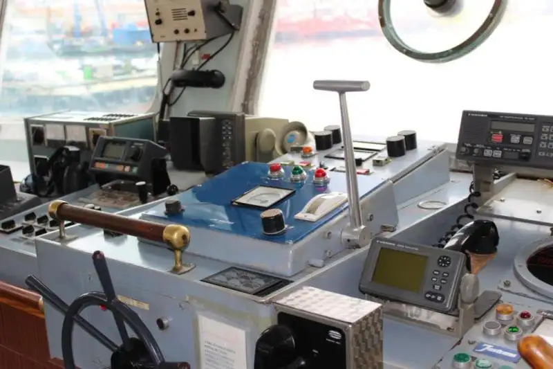 Kapal tunda untuk dijual