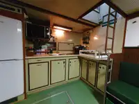 Kapal survei untuk dijual