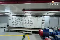 Kapal feri untuk dijual