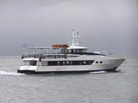 Kapal penumpang dijual