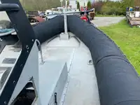 Perahu karet kaku untuk dijual