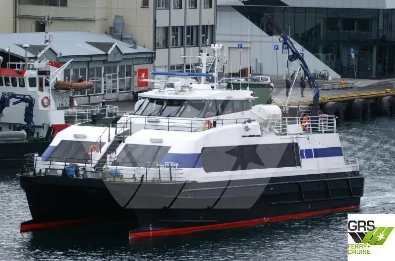 Kapal pesiar untuk dijual