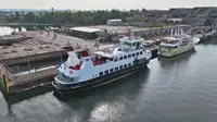 Kapal penumpang dijual