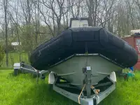Perahu karet kaku untuk dijual