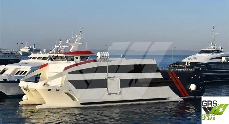 Kapal pesiar untuk dijual