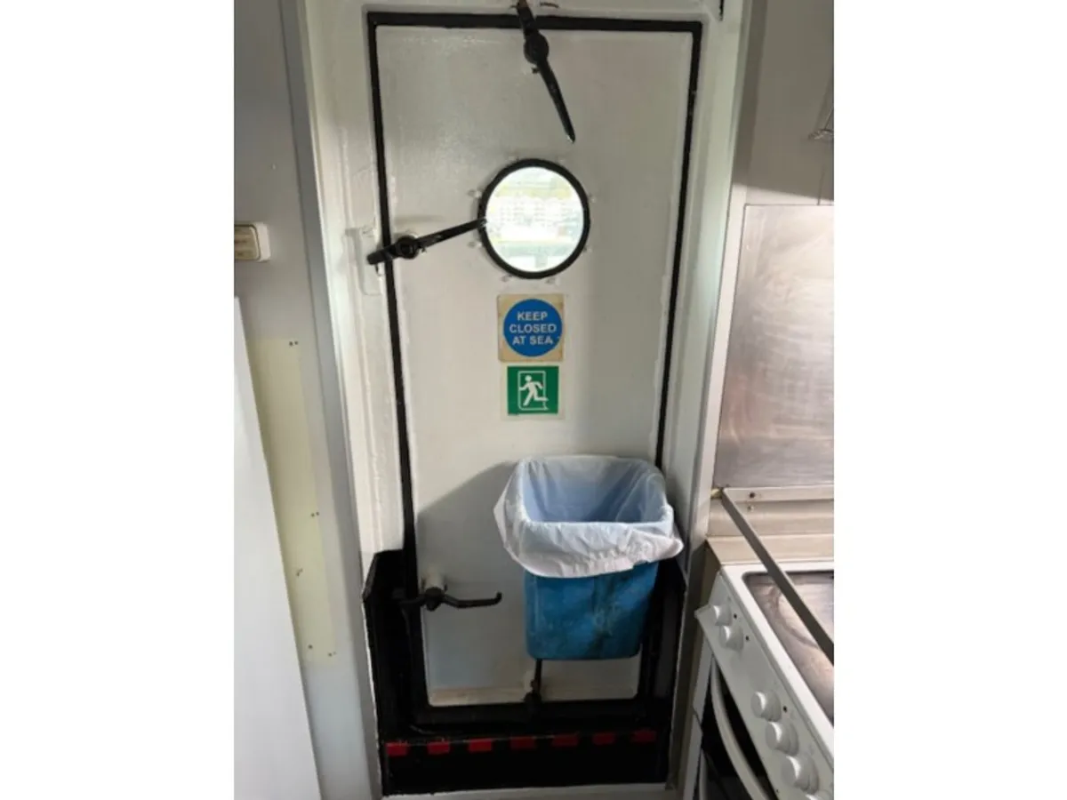 Kapal tunda untuk dijual