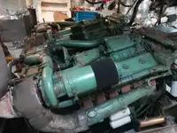 Kapal kru untuk dijual