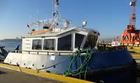 Kapal penarik dijual