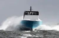 Kapal kru untuk dijual