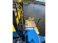 Kapal survei untuk dijual