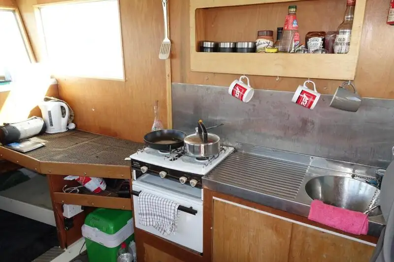 Kapal tunda untuk dijual