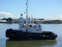 Kapal penarik dijual