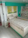 Kapal pesiar untuk dijual