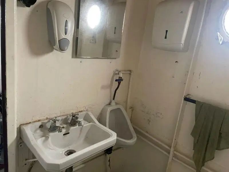 Kapal tunda untuk dijual