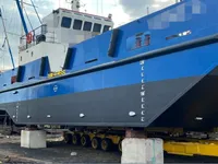Kapal kontainer untuk dijual