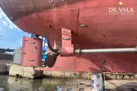Kapal feri untuk dijual