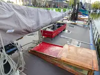 Kapal pengangkut barang curah untuk dijual