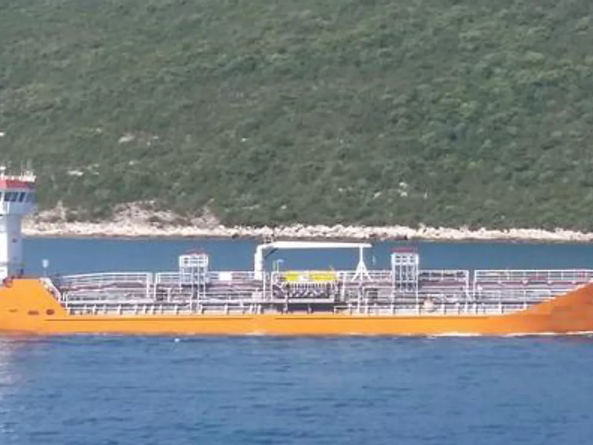 Kapal tanker minyak/kimia untuk dijual