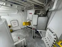 Kapal kontainer untuk dijual