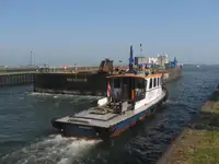 kapal kru dijual