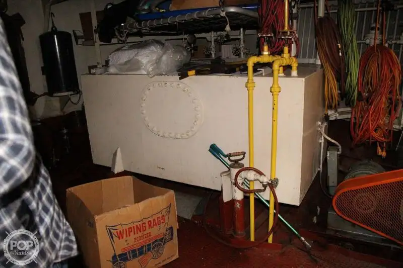 Kapal feri untuk dijual