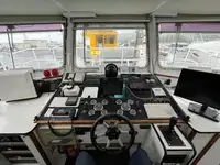 Kapal survei untuk dijual