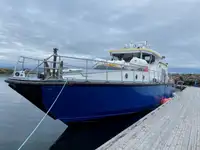 Kapal patroli untuk dijual