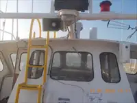 Kapal kru untuk dijual