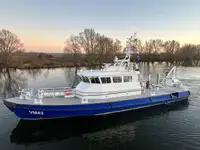 Kapal survei untuk dijual