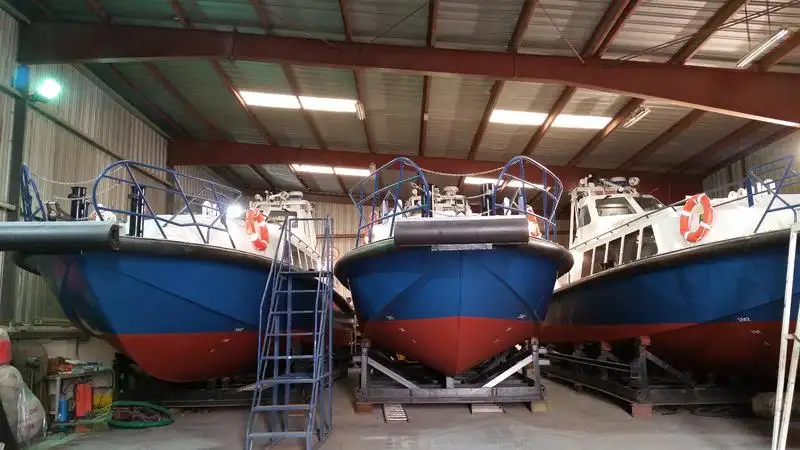Kapal kru untuk dijual