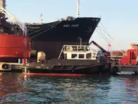 Kapal penarik dijual