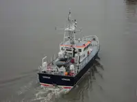 Kapal survei untuk dijual
