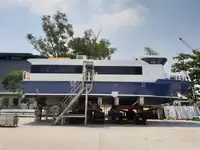 Kapal penumpang dijual