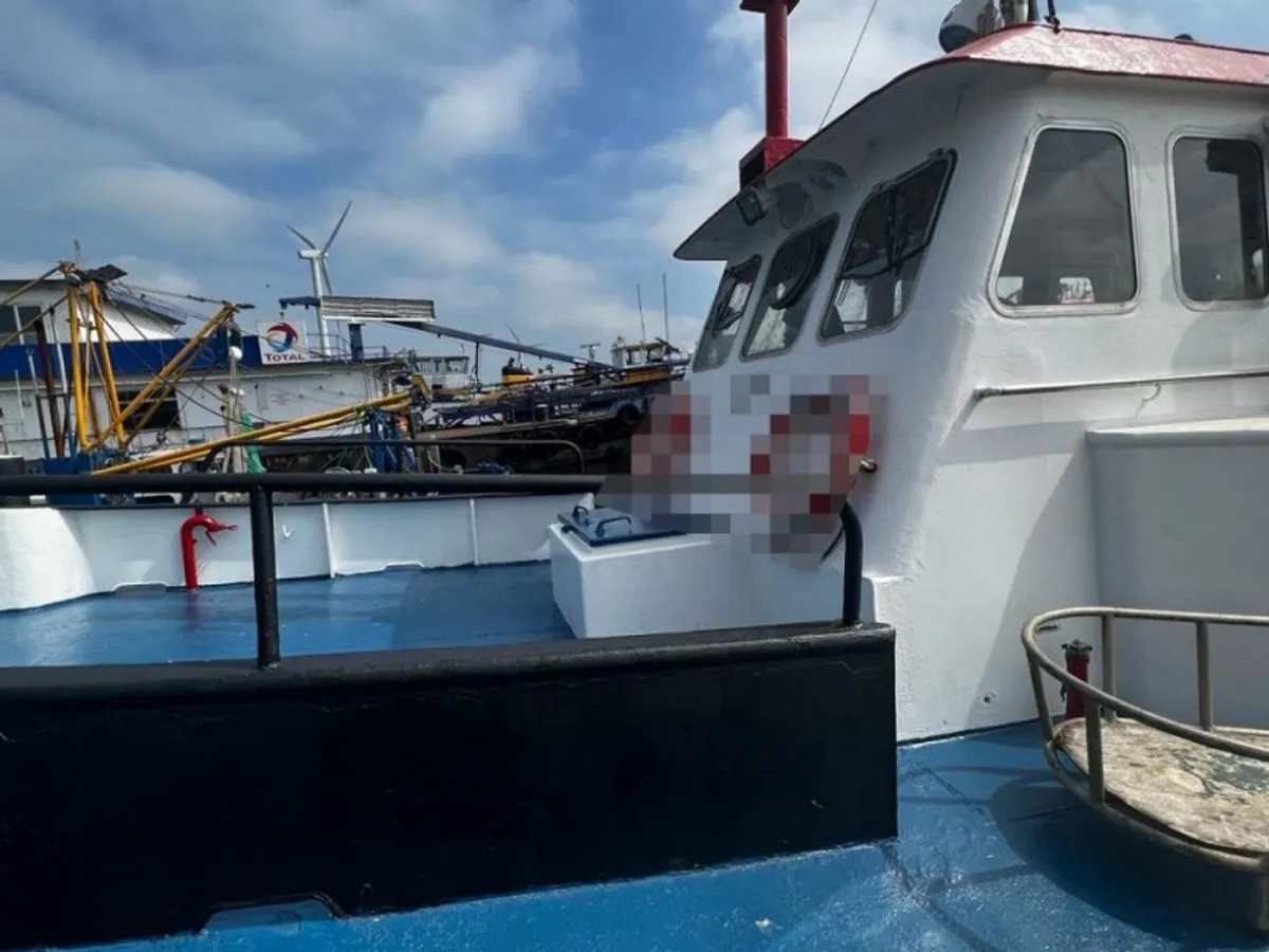 Kapal patroli untuk dijual