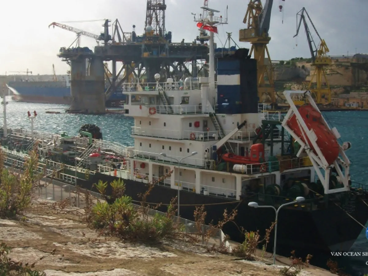 Kapal tanker minyak/kimia untuk dijual