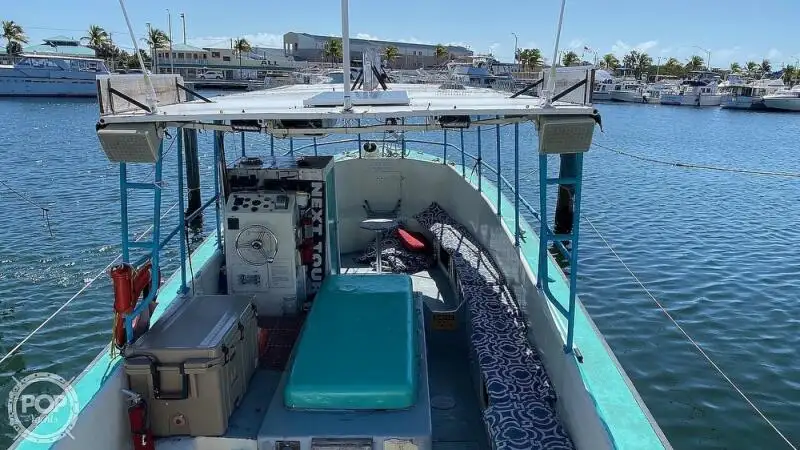 Kapal pesiar untuk dijual